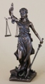 708-5802-beeld-vrouwe-justitia);